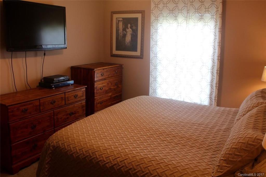 Avery Lake - Residential