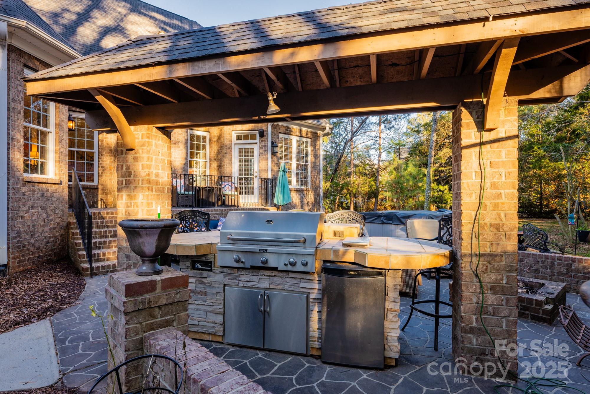 REGAL PINES - Residential