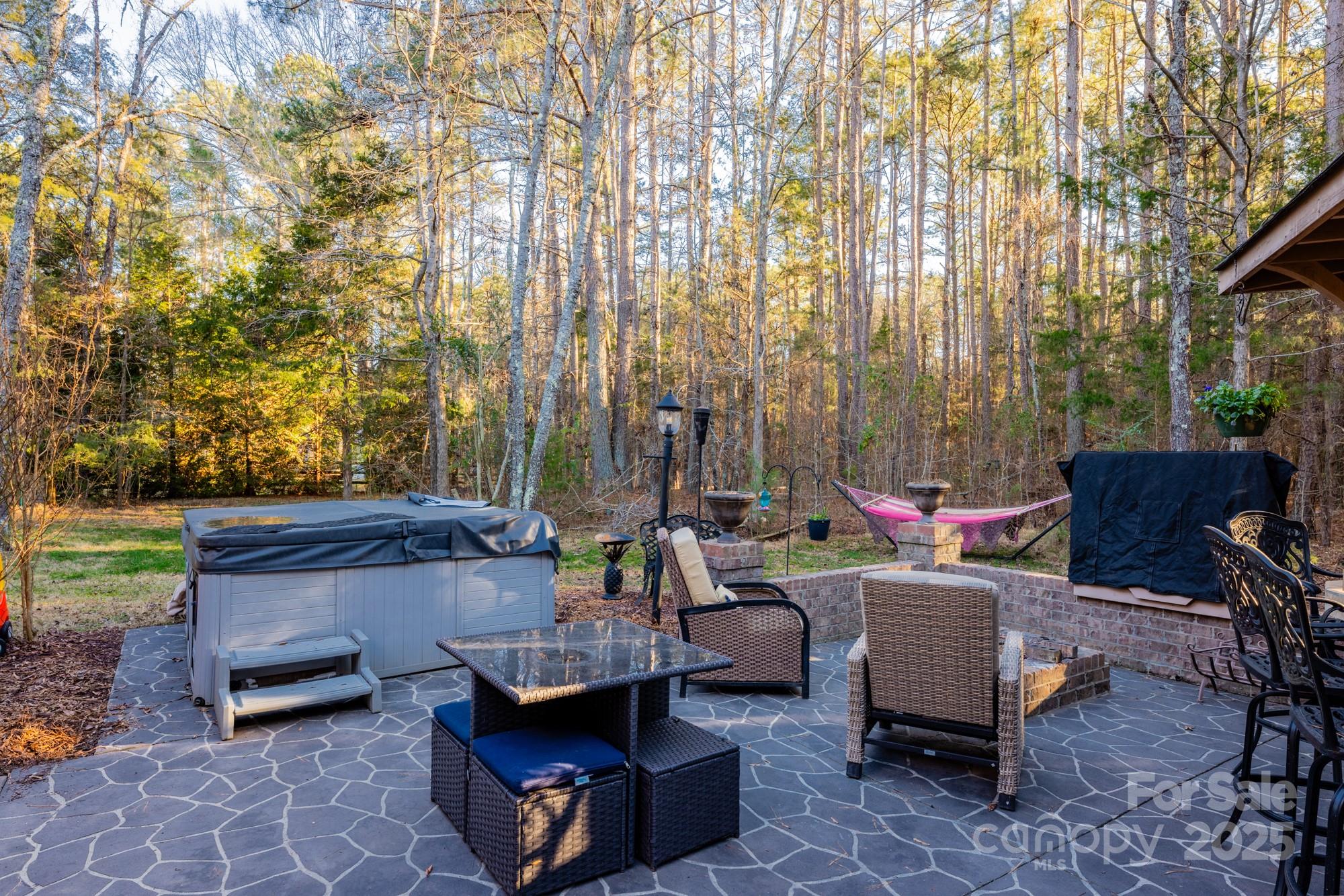 REGAL PINES - Residential