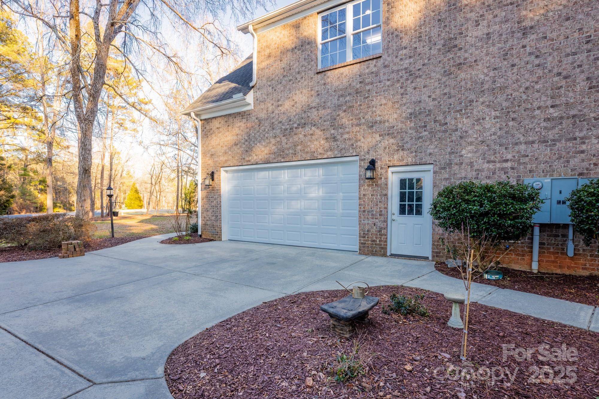 REGAL PINES - Residential