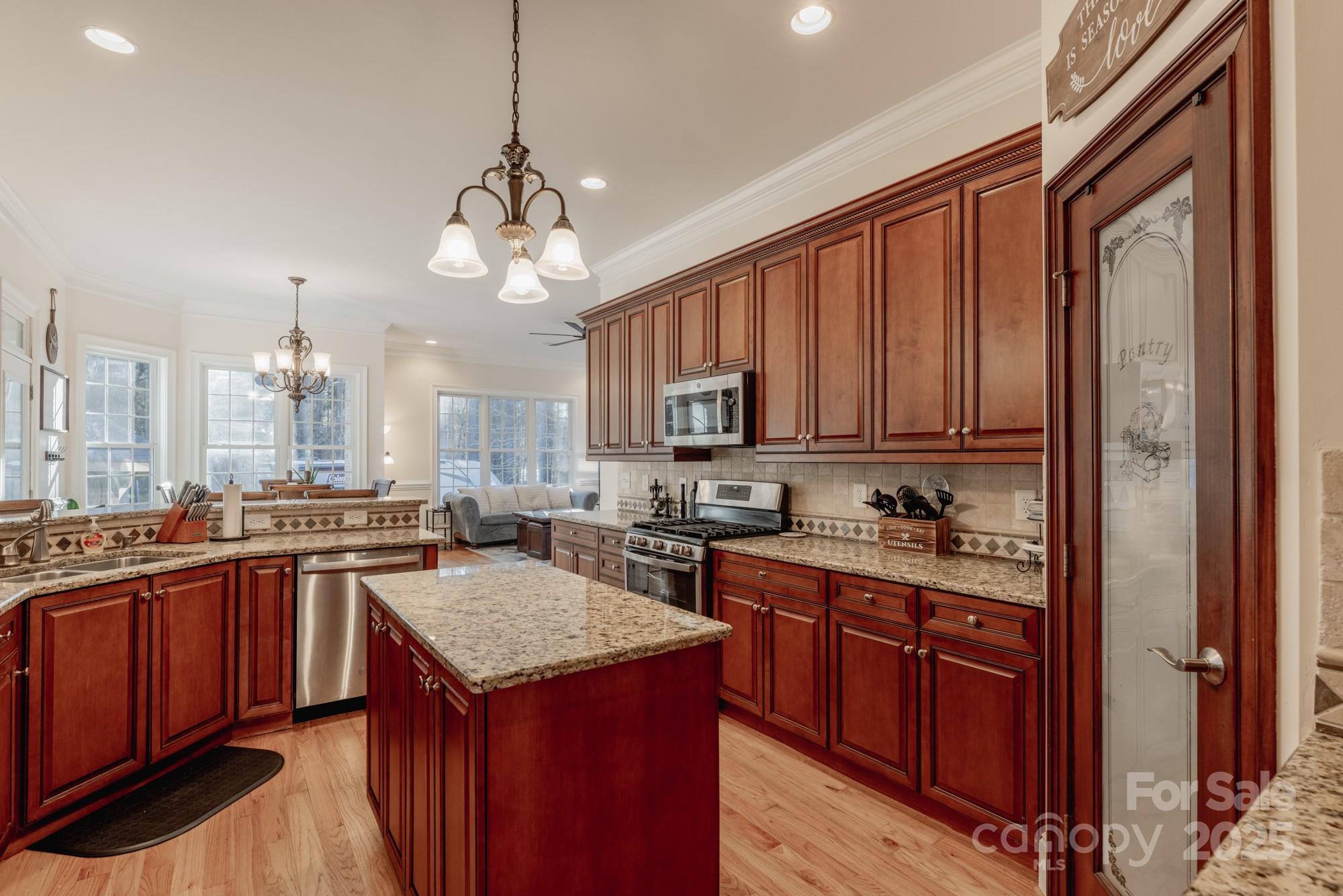 REGAL PINES - Residential