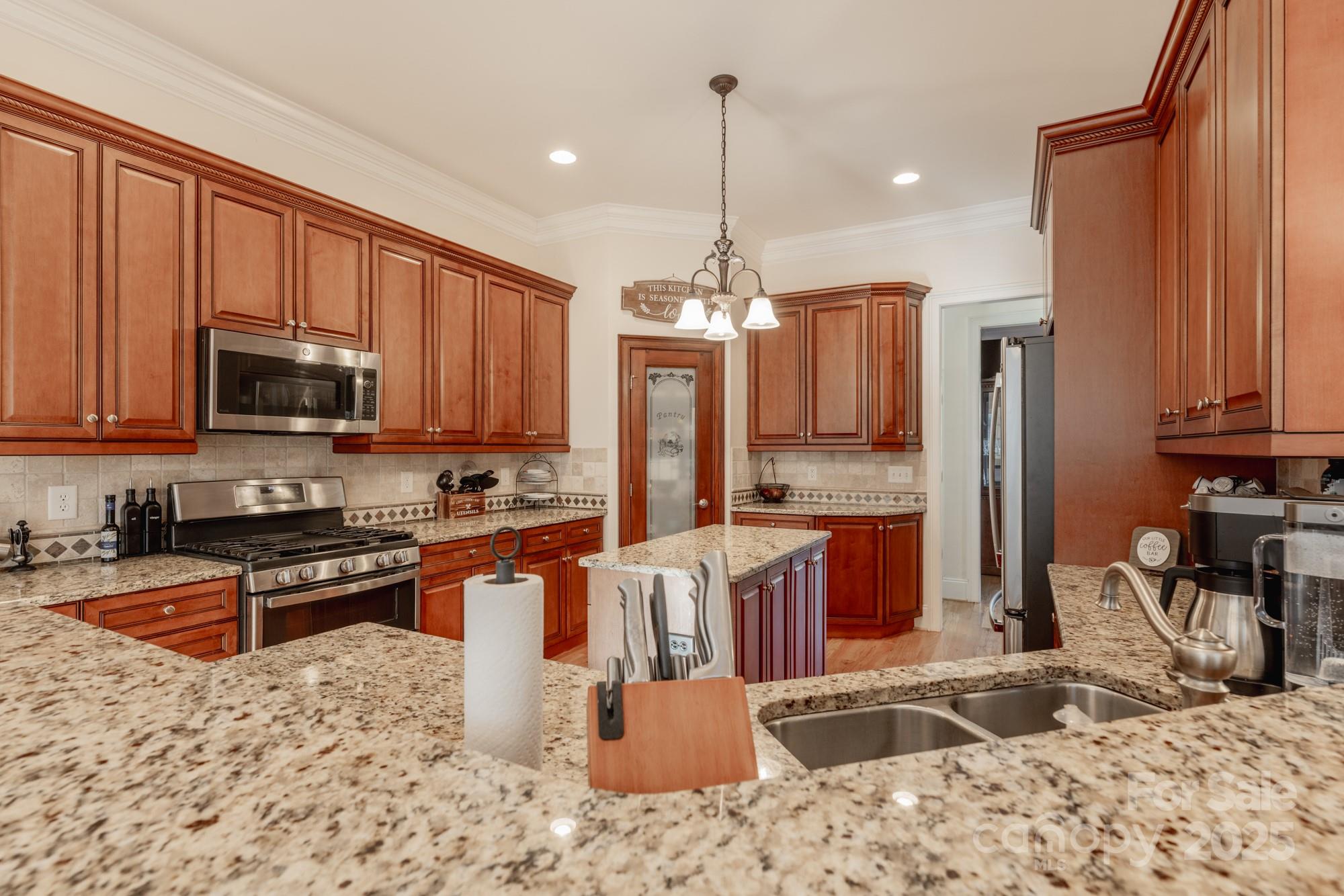 REGAL PINES - Residential