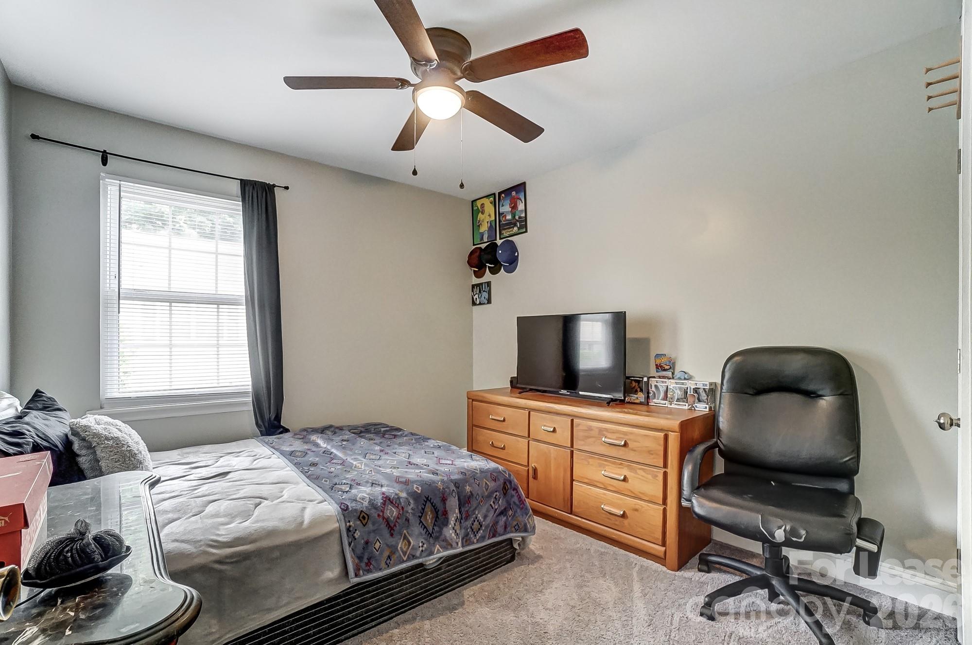 FALCONBRIDGE - Residential Lease