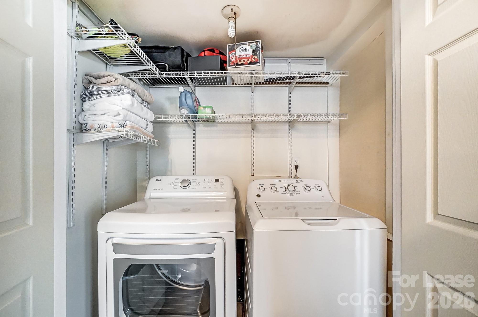 FALCONBRIDGE - Residential Lease