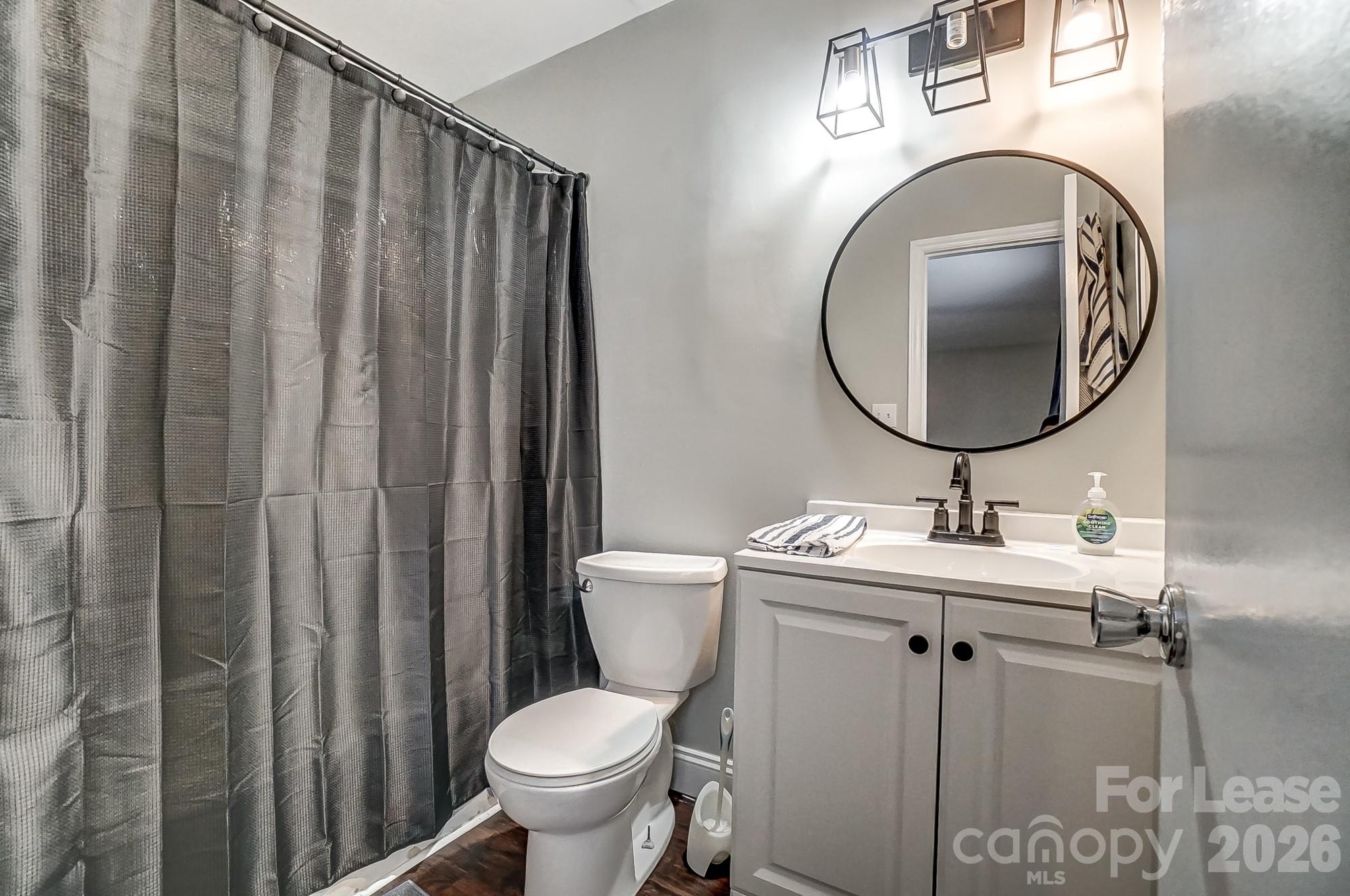 FALCONBRIDGE - Residential Lease