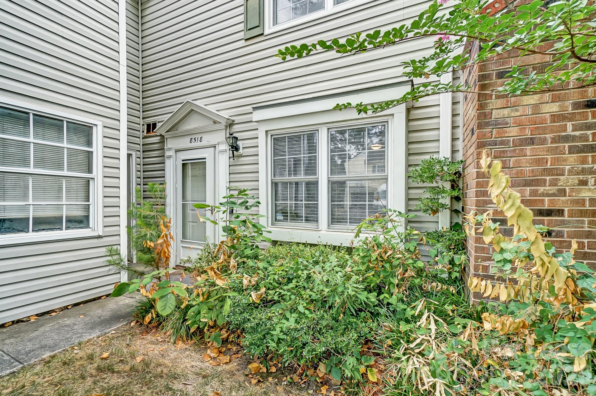 FALCONBRIDGE - Residential Lease