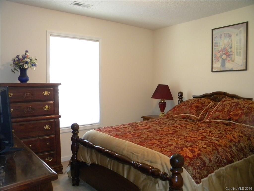 Eden Oaks - Residential