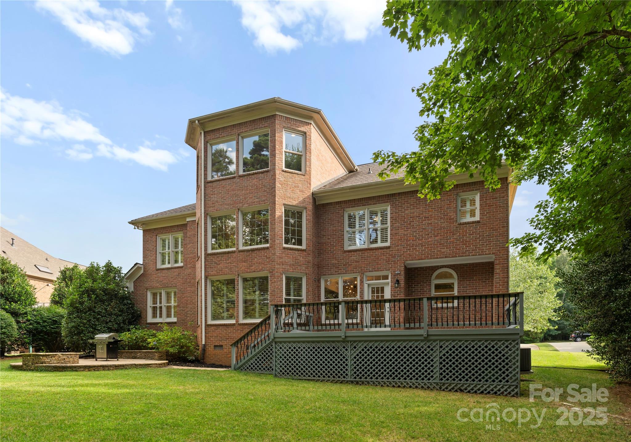 3015 Stanbury Drive