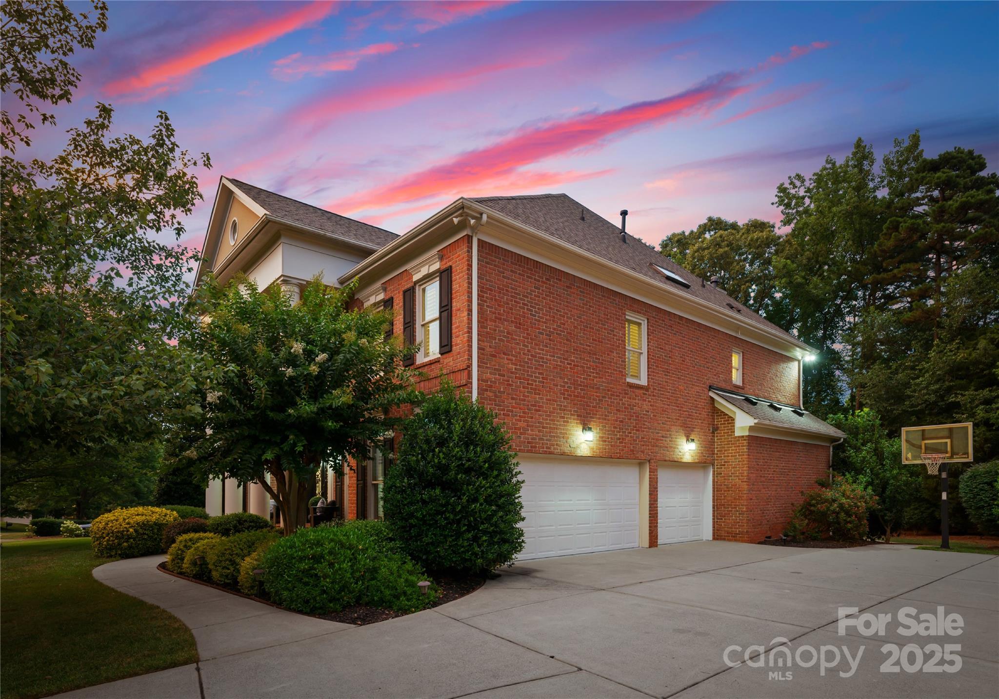 3015 Stanbury Drive