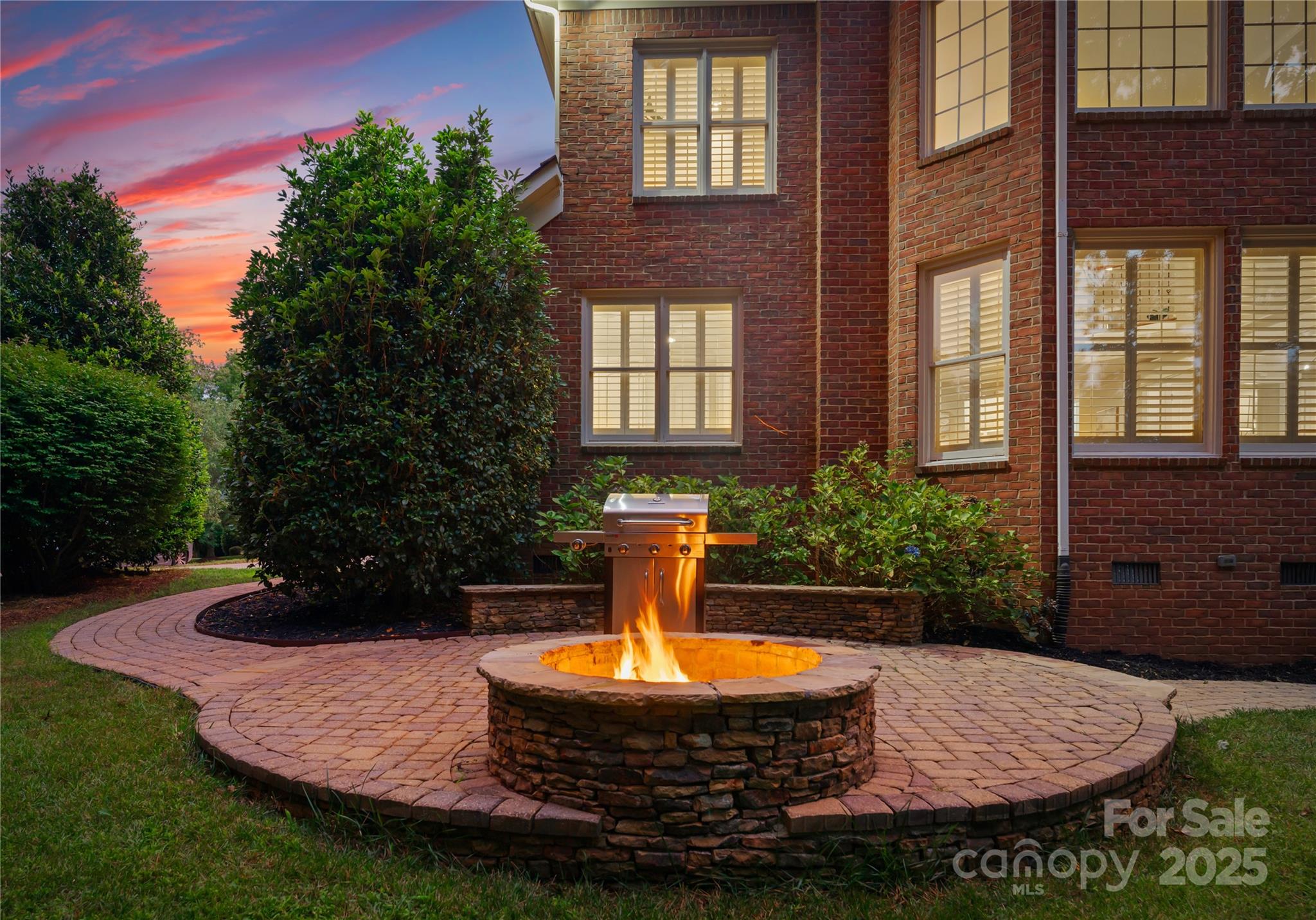 3015 Stanbury Drive