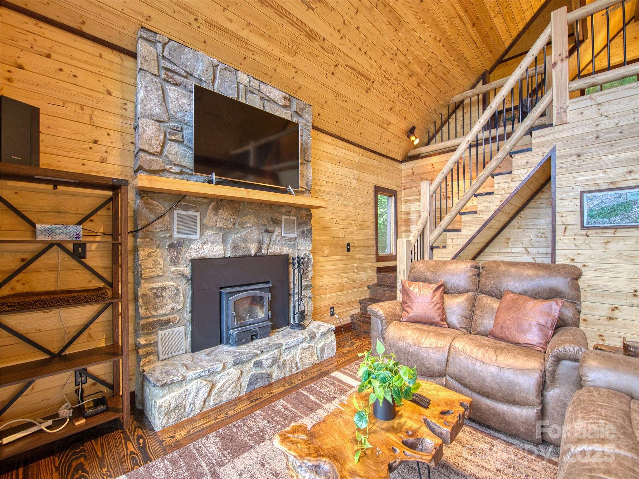 171 Jade Drive