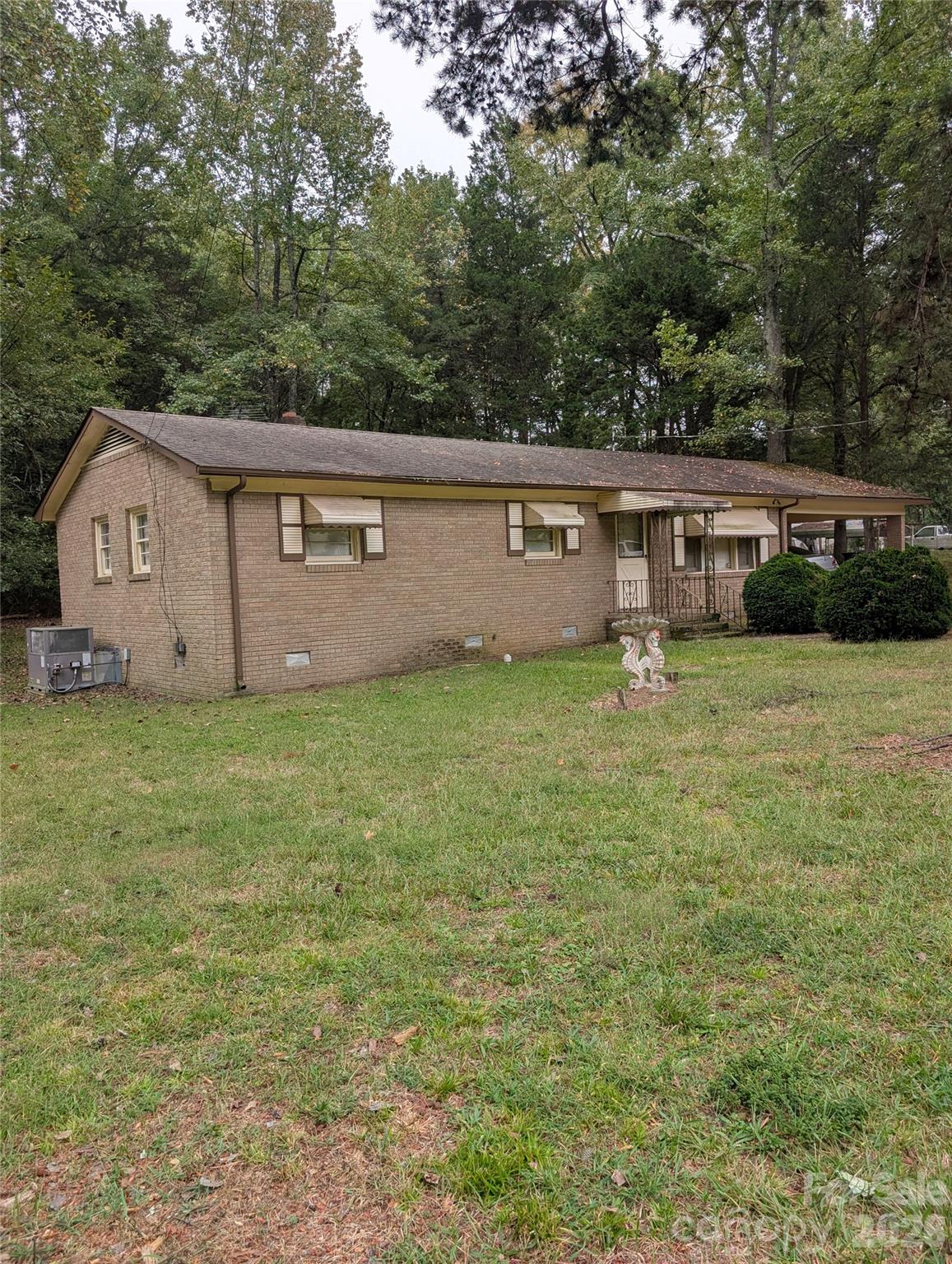 506 California Circle