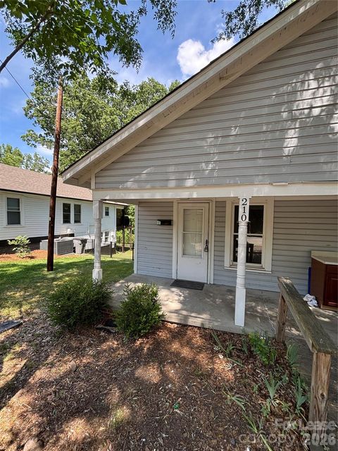 Photo of 210 Basin Avenue, Kannapolis, NC 28083 (MLS # 4388005)