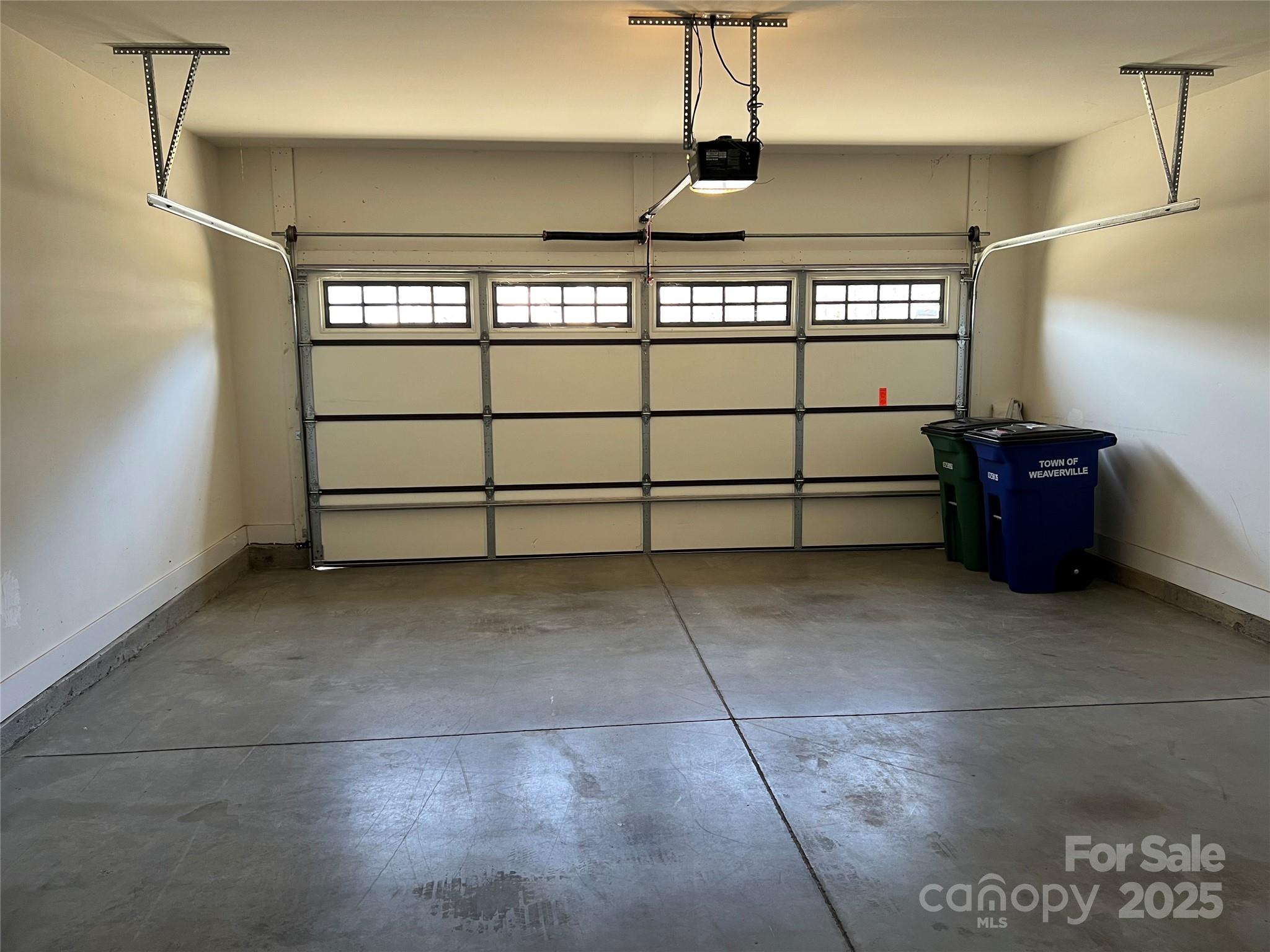 Maple Trace - Residential