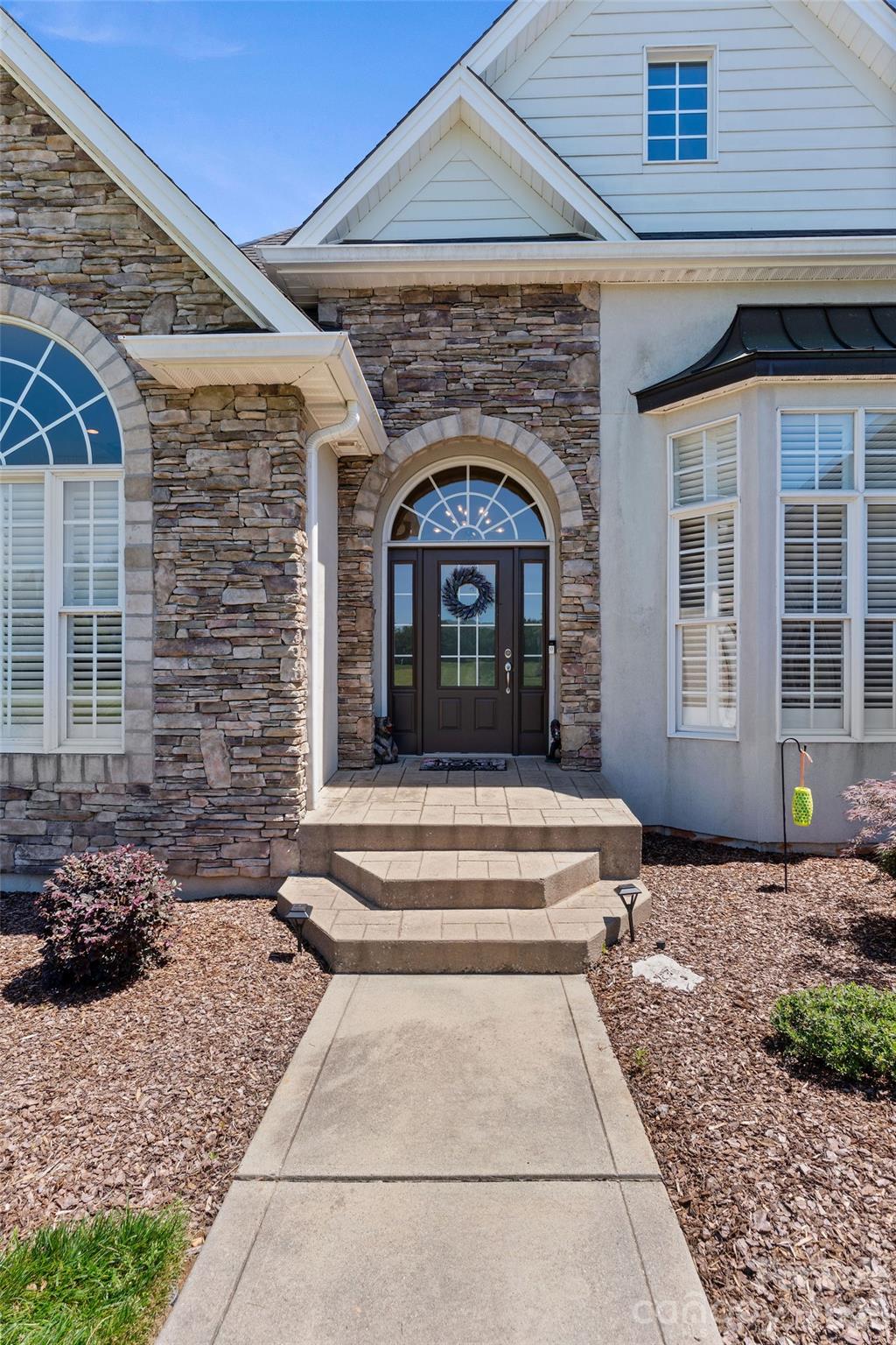 120 Augusta Lane