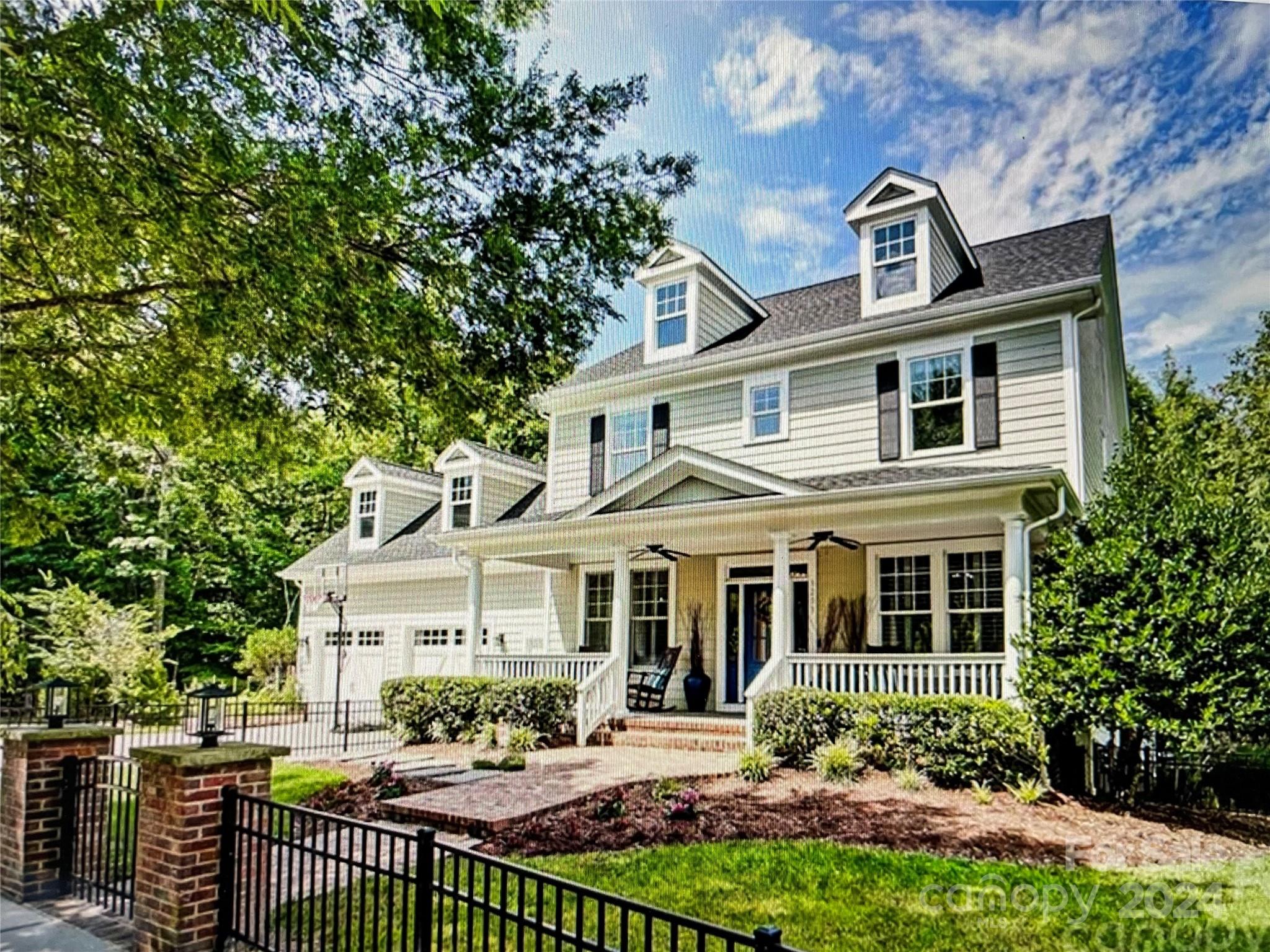 Baxter Village - Residential