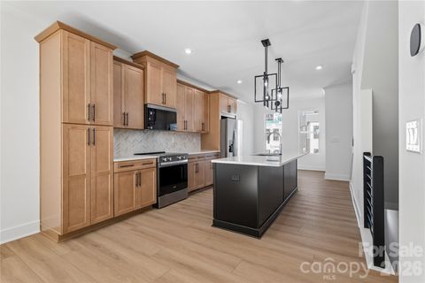 5031 Dutchess Drive Charlotte NC 28217