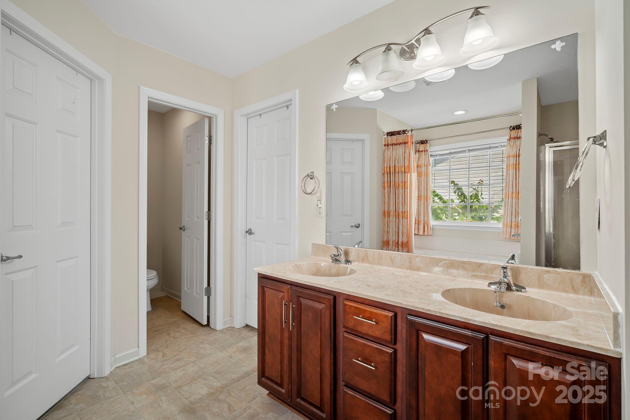 Riverwalk - Residential