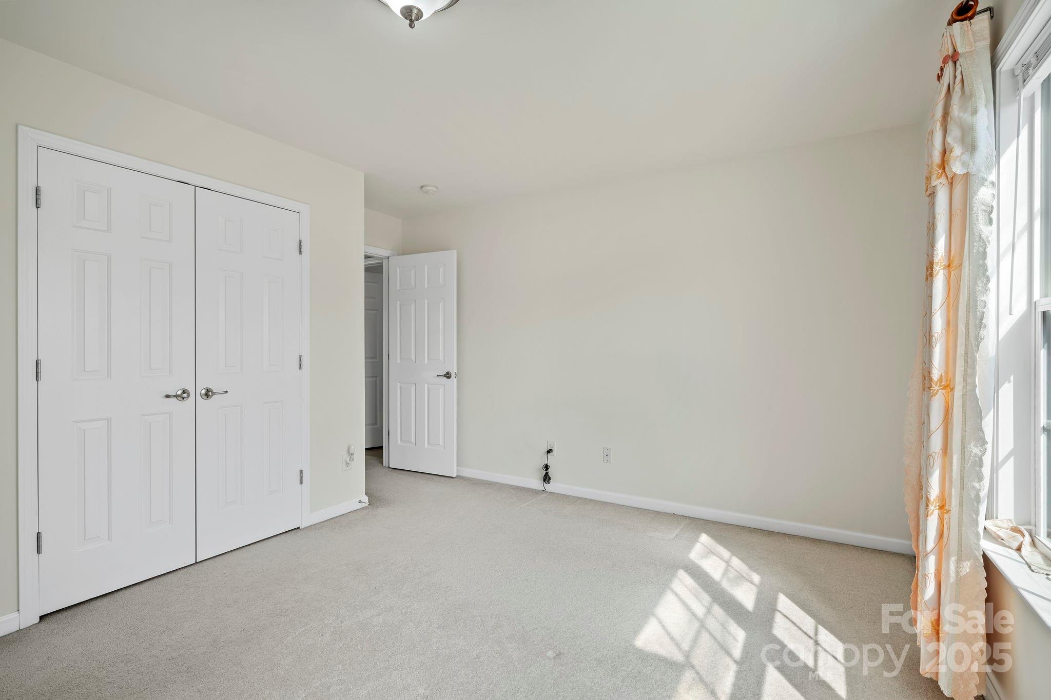 Riverwalk - Residential