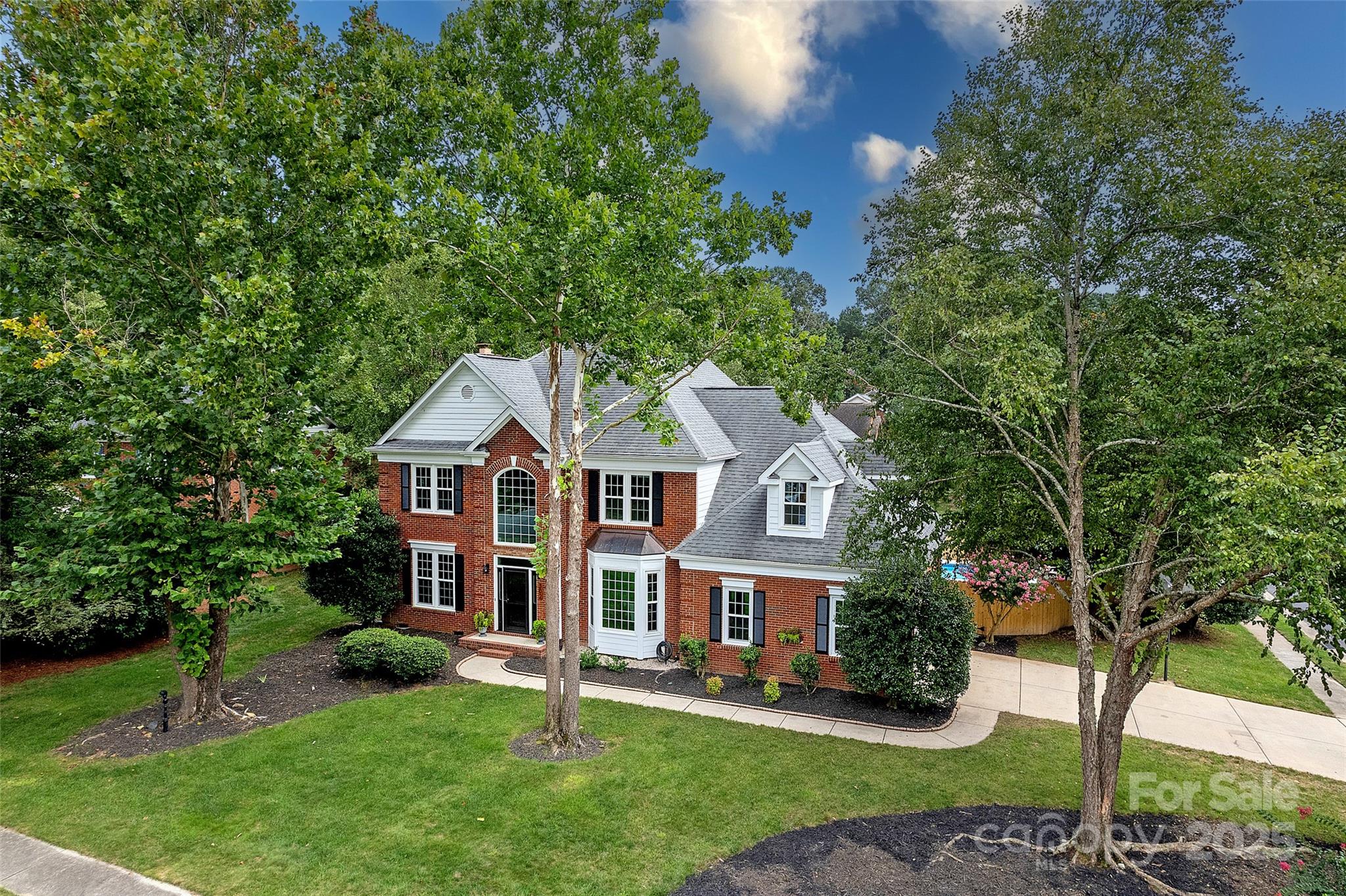302 Bramwell Place