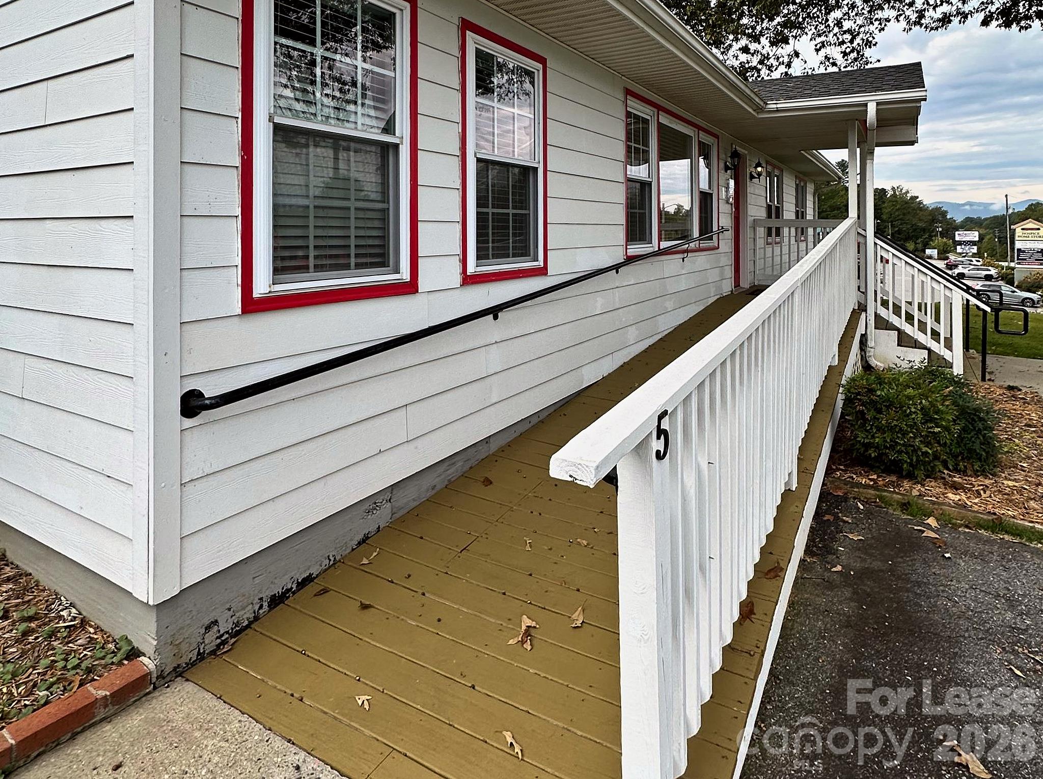 5 Long Shoals Road A