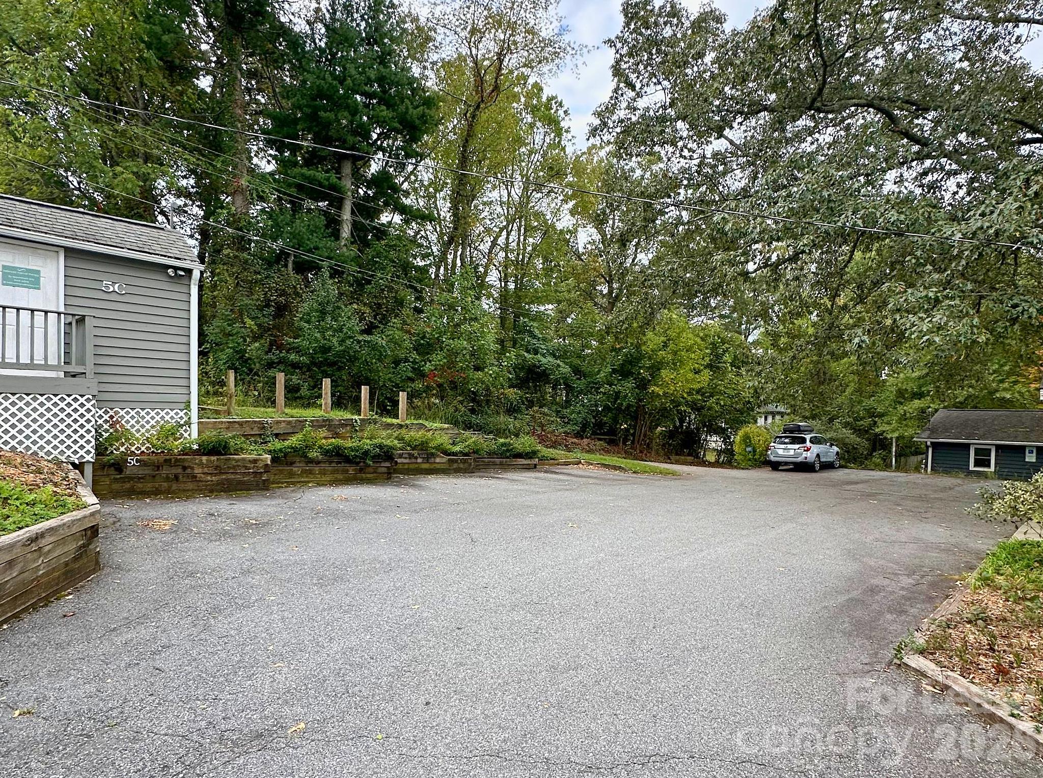 5 Long Shoals Road A
