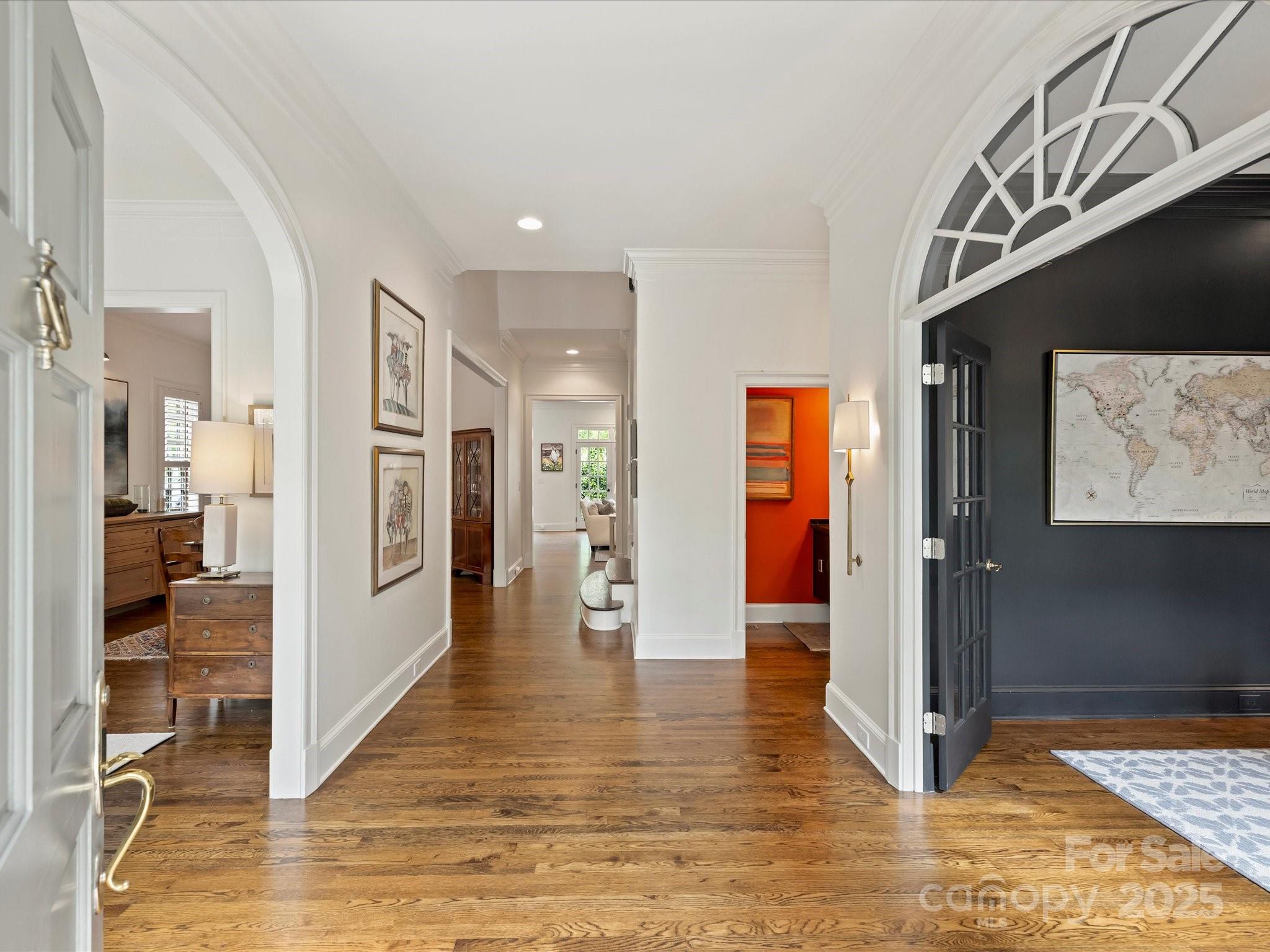 5022 Fairlawn Crescent Court