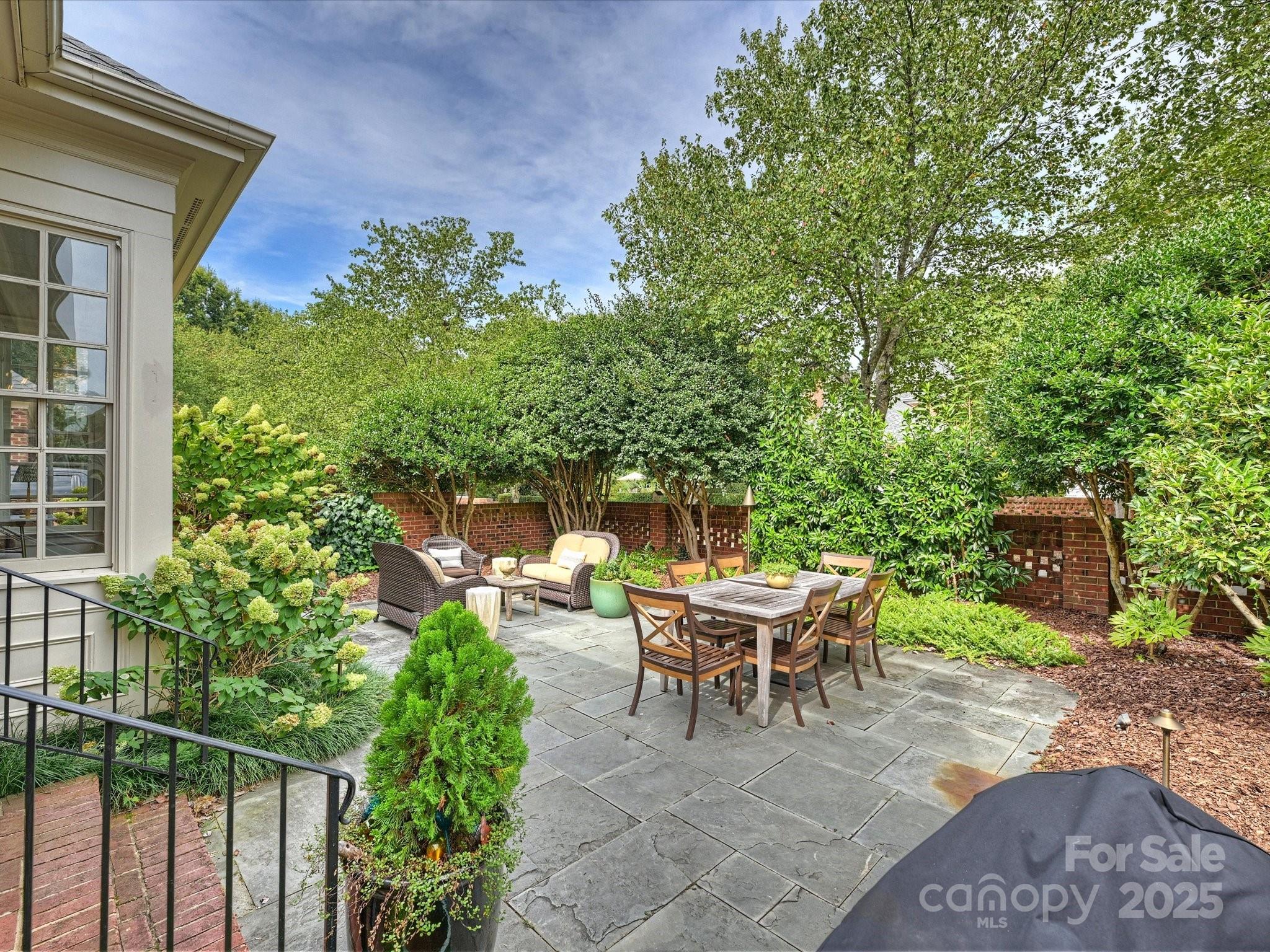 Carmel Crescent - Residential