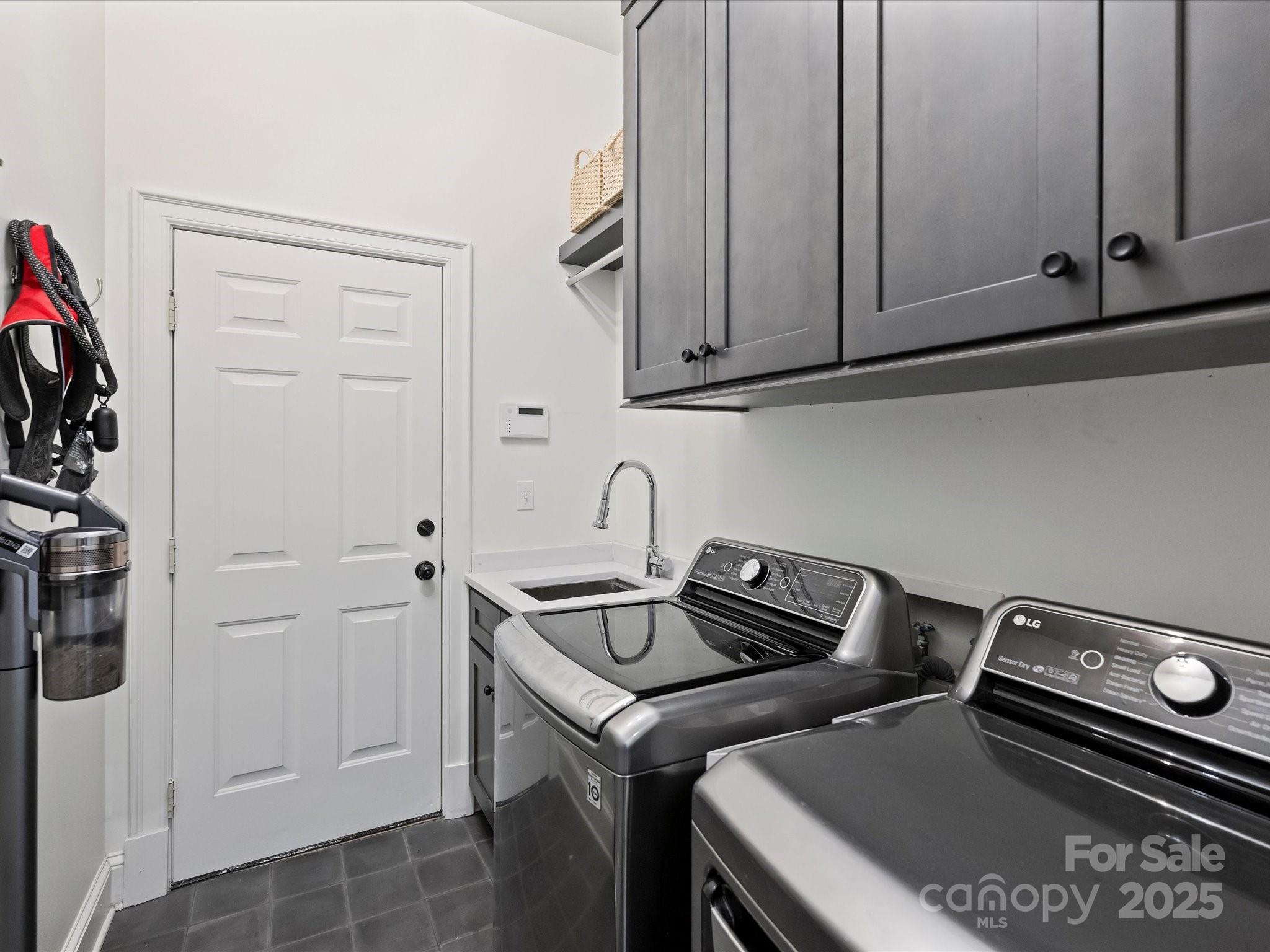 Carmel Crescent - Residential