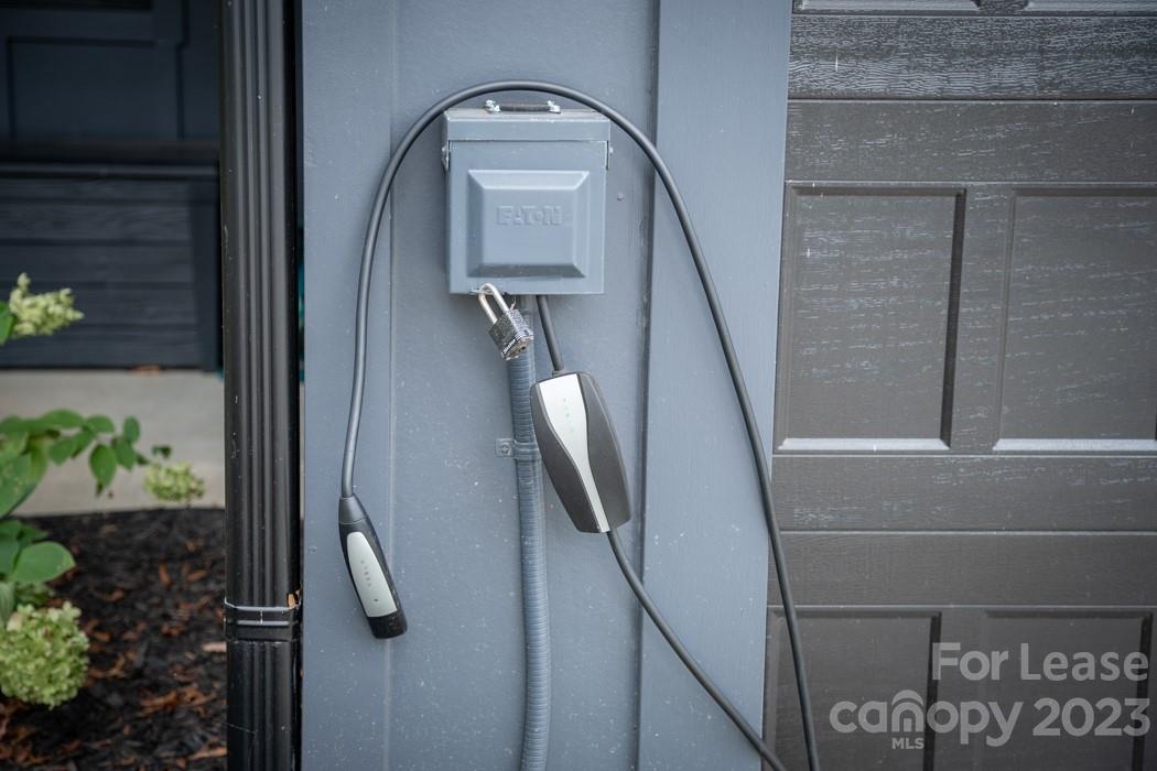 Eastwood Park - Residential Lease