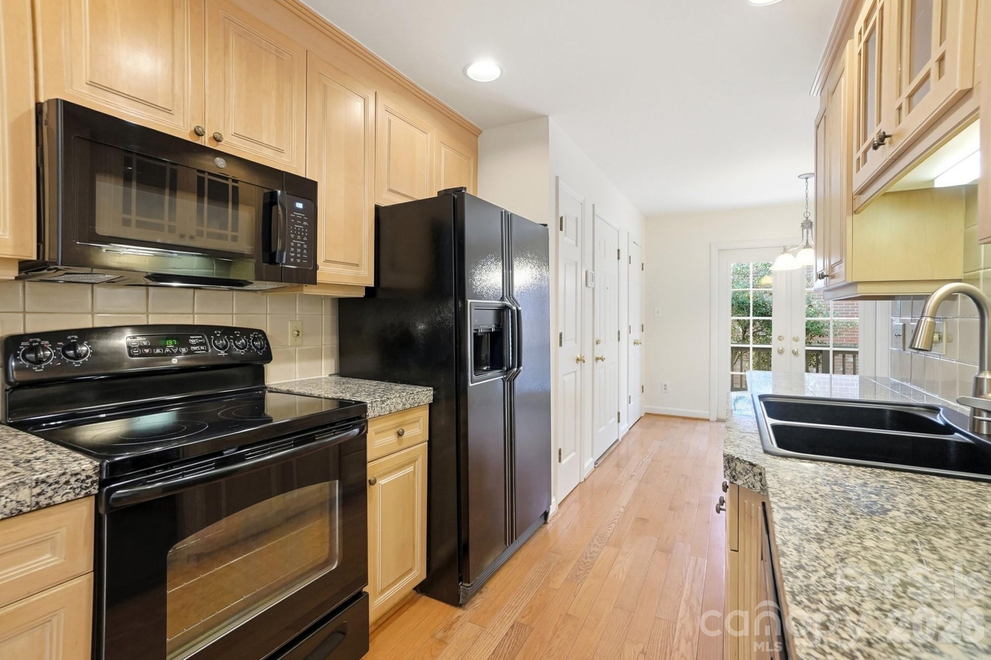 Carsons Pond - Residential