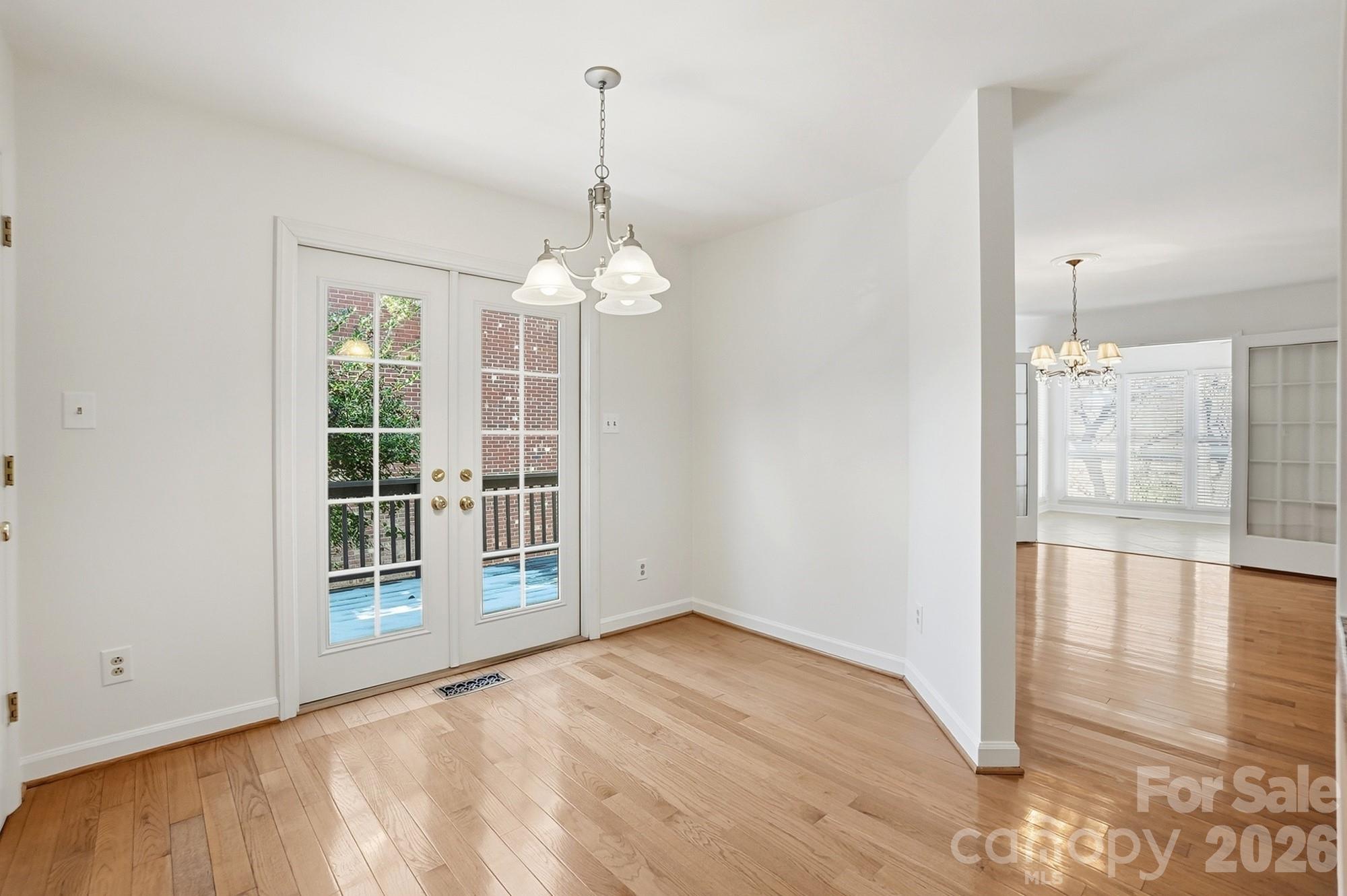 Carsons Pond - Residential