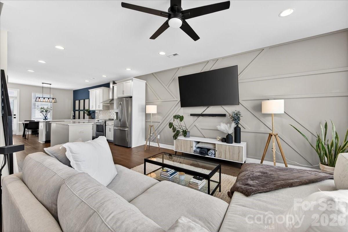 LOSO Terraces - Residential