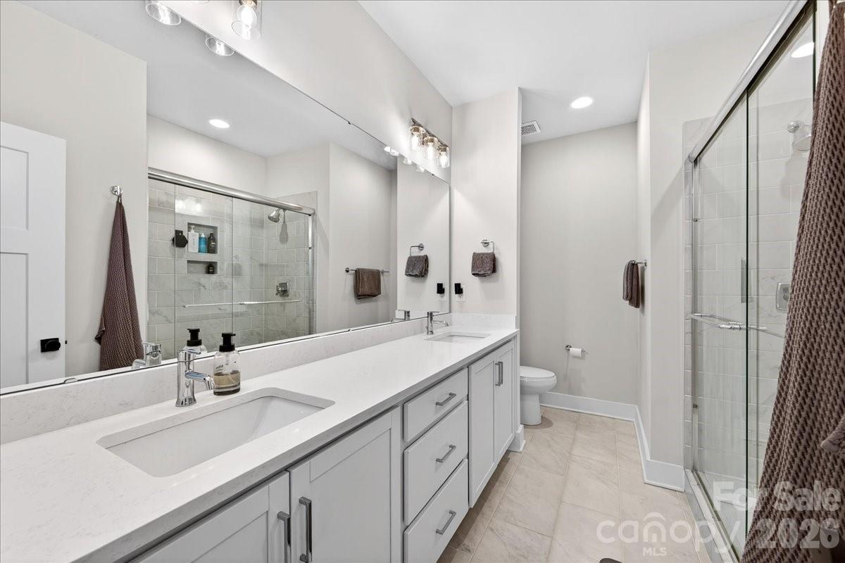 LOSO Terraces - Residential