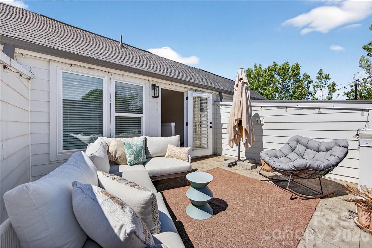 LOSO Terraces - Residential