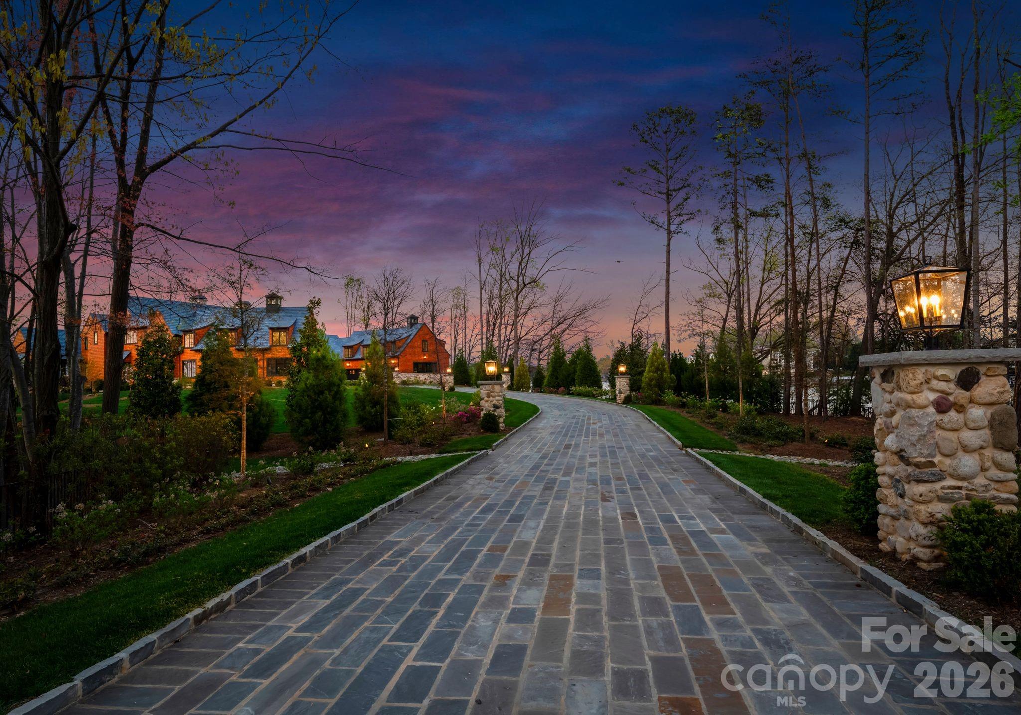 Pointe Regatta - Residential