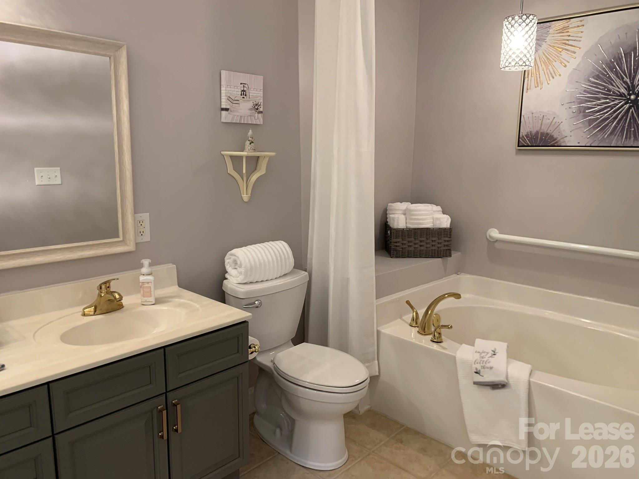 Edinburgh Square - Residential Lease