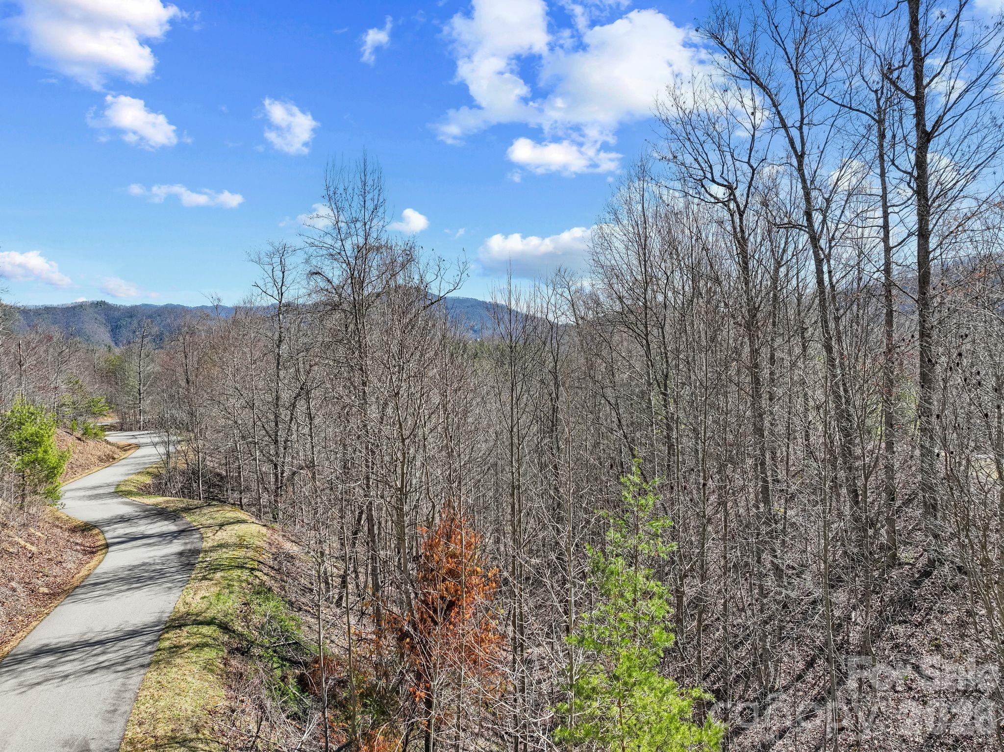 141 Sanctuary Way 13