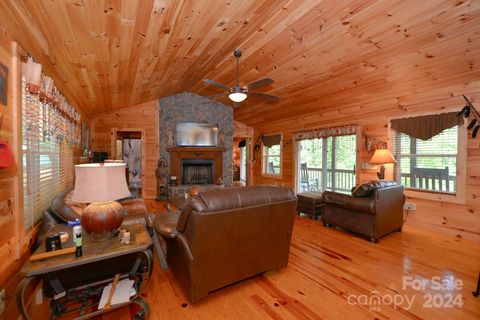 A home in Tuckasegee