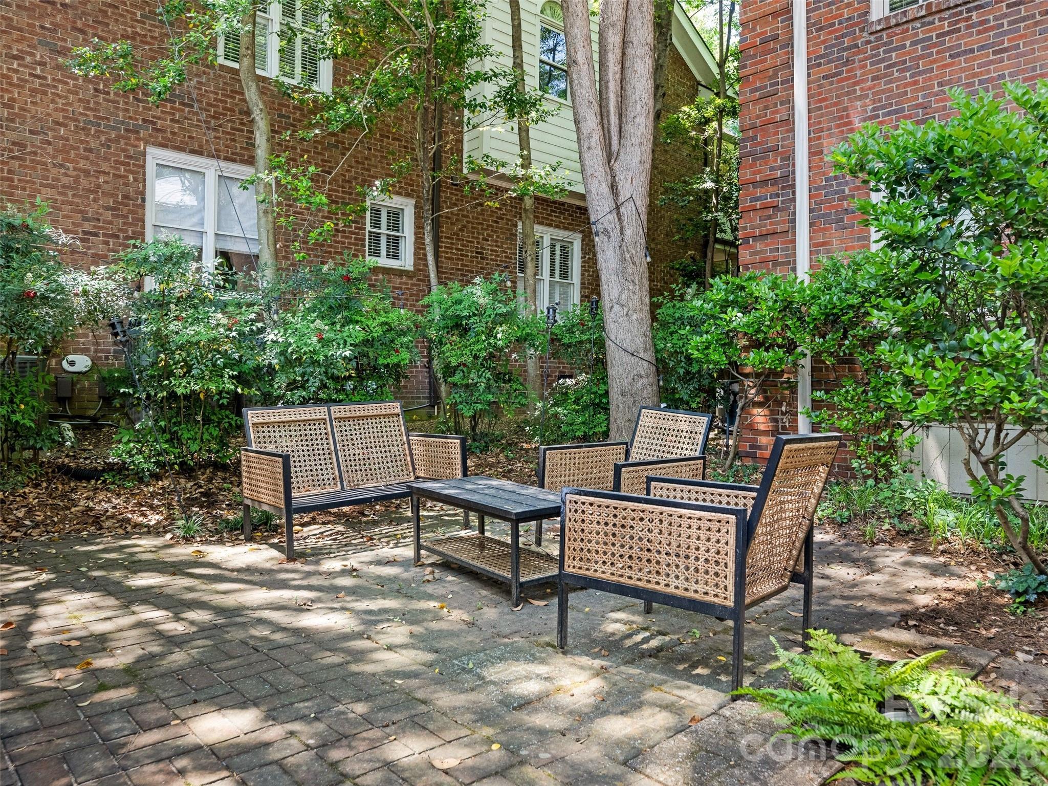 1701 Dilworth Road W