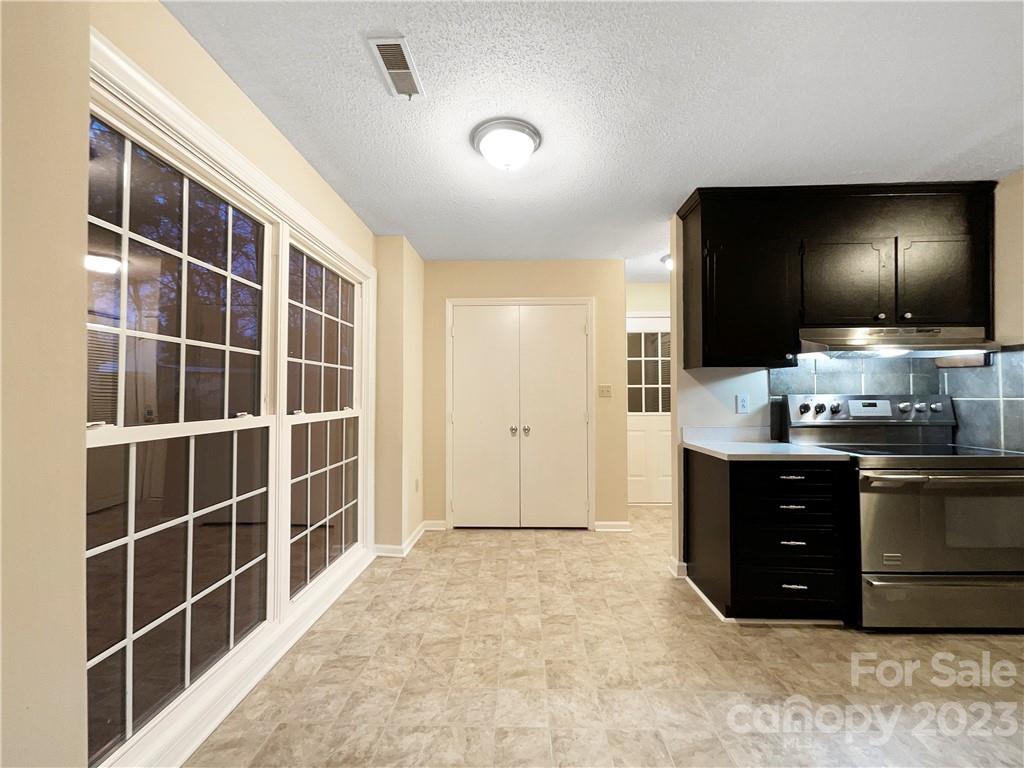 Hickory Ridge - Residential