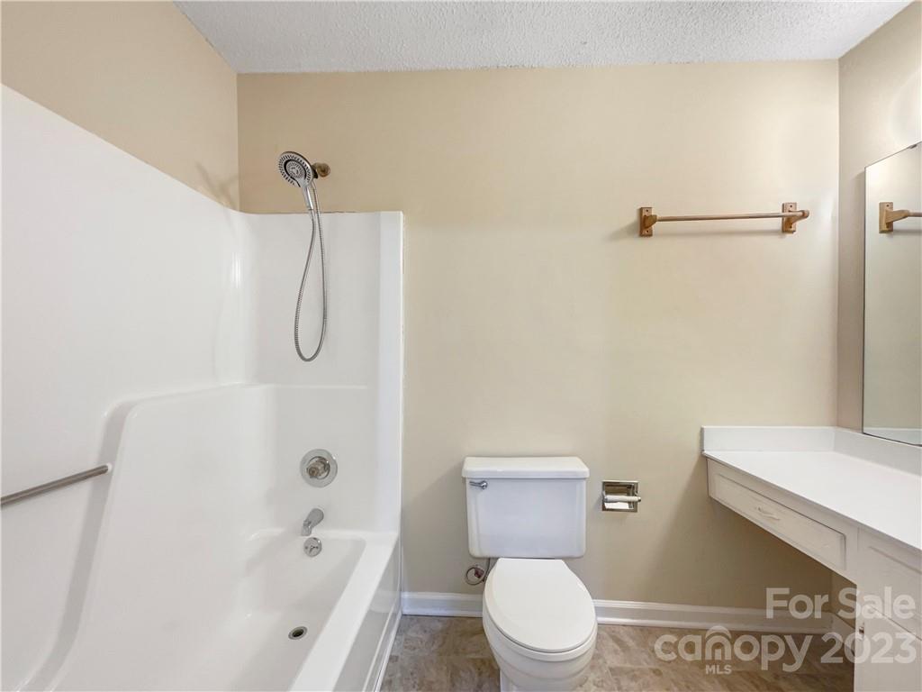 Hickory Ridge - Residential