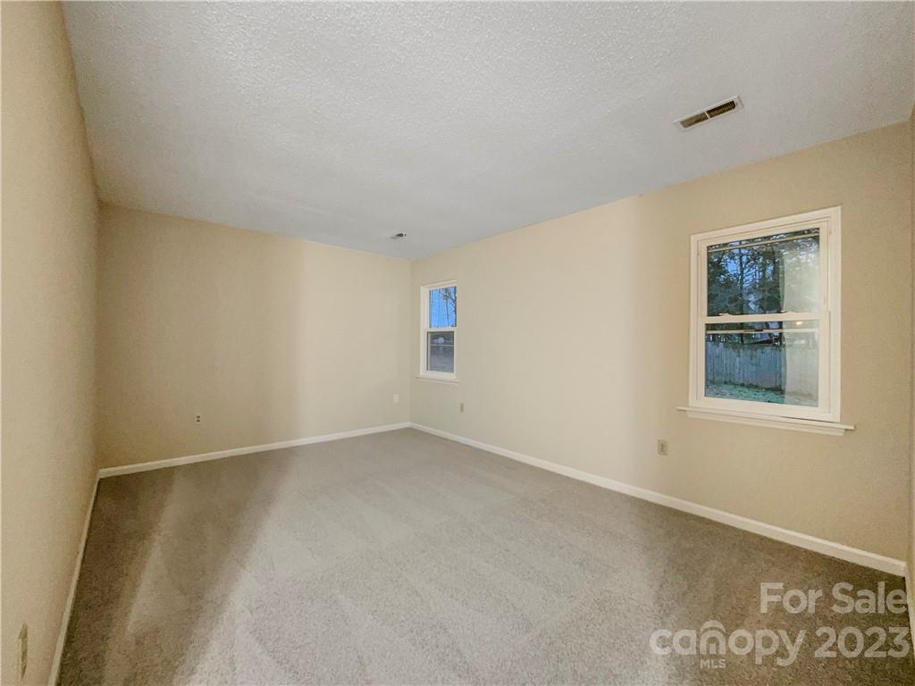 Hickory Ridge - Residential