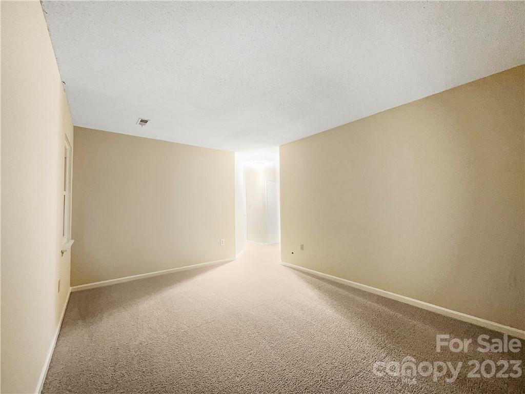 Hickory Ridge - Residential