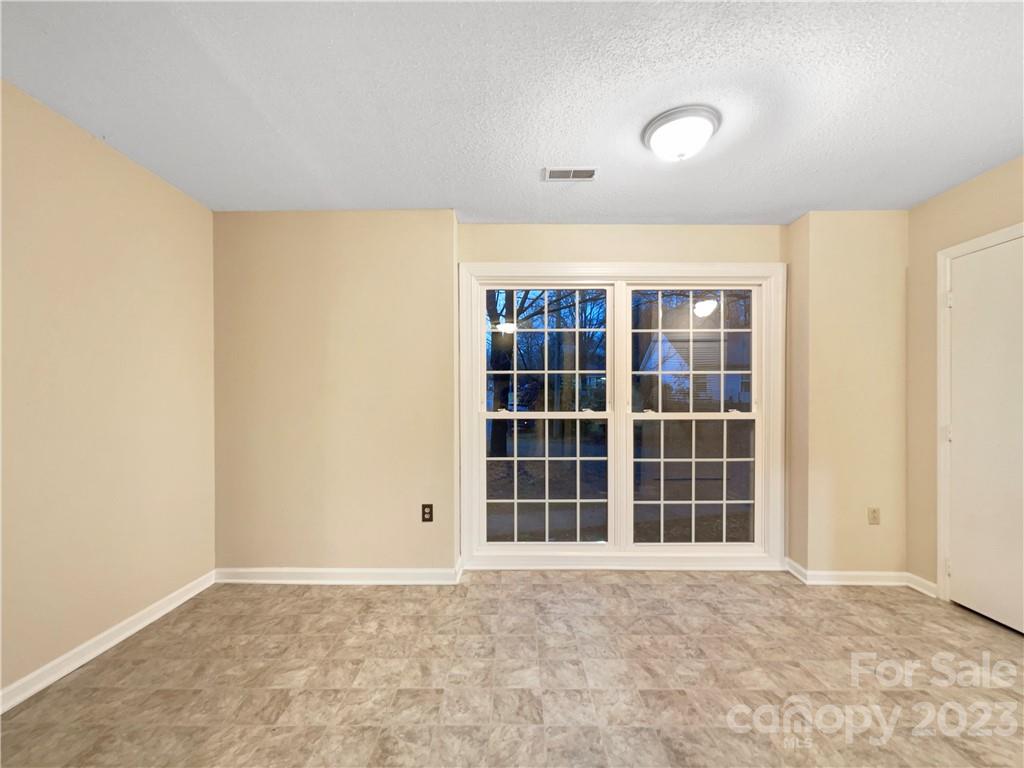 Hickory Ridge - Residential