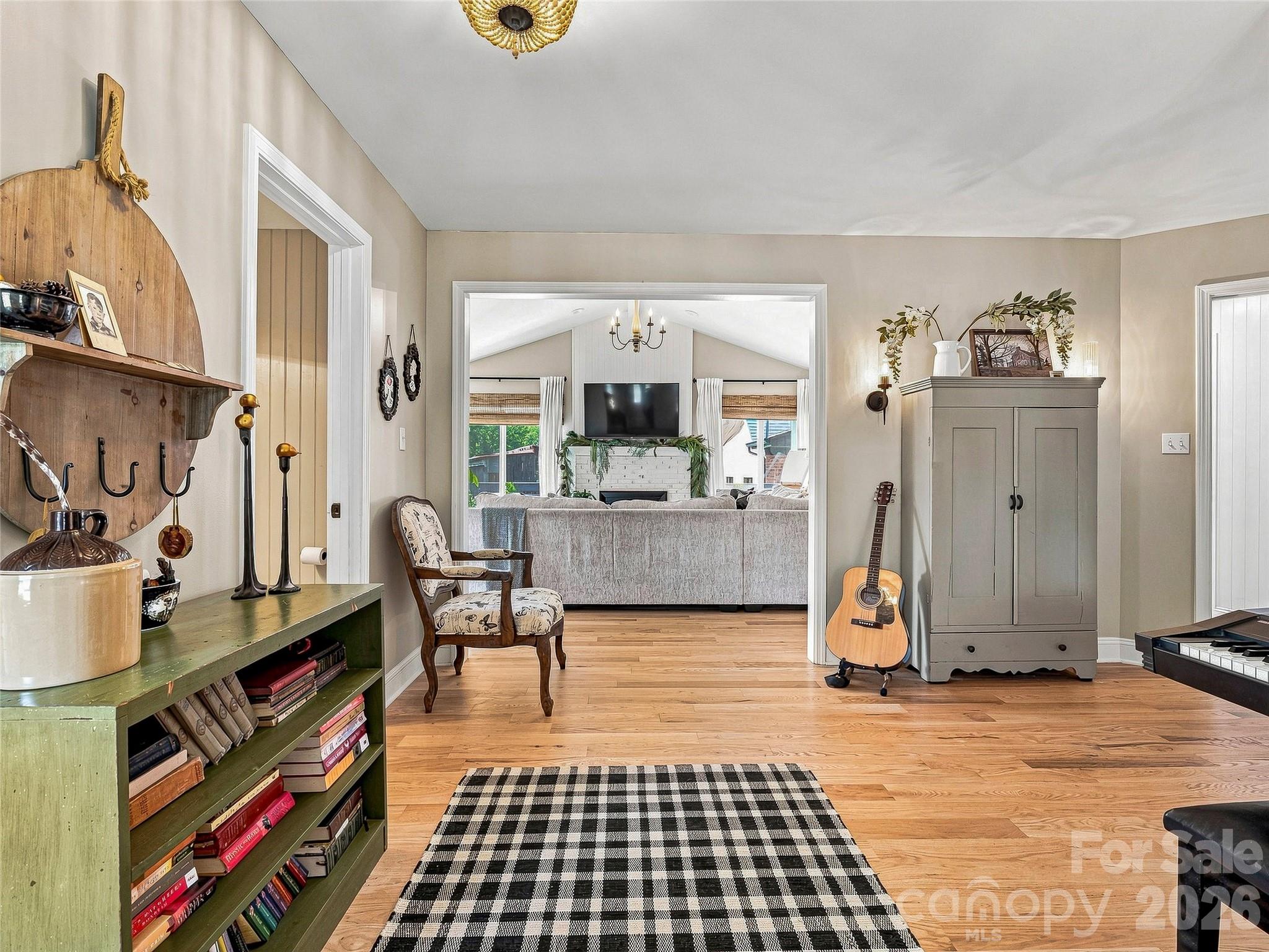 41 Forest Knoll Drive