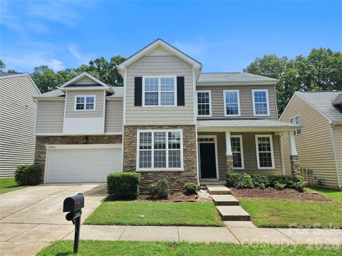 Photo of 13514 Delstone Drive, Huntersville, NC 28078 (MLS # 4406608)