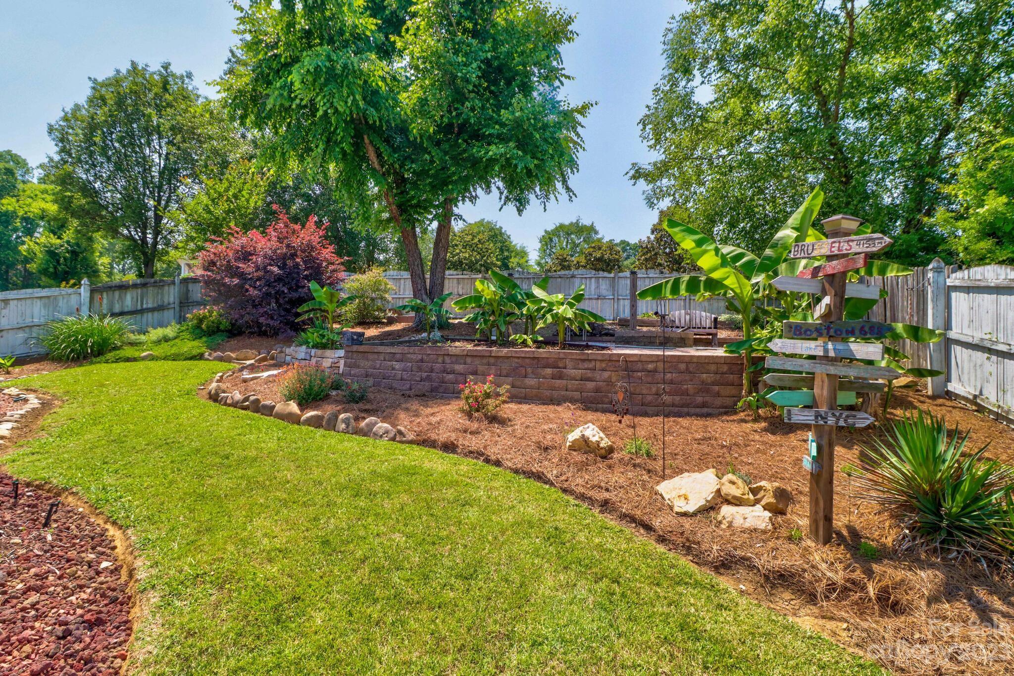 Hunters Glen - Residential
