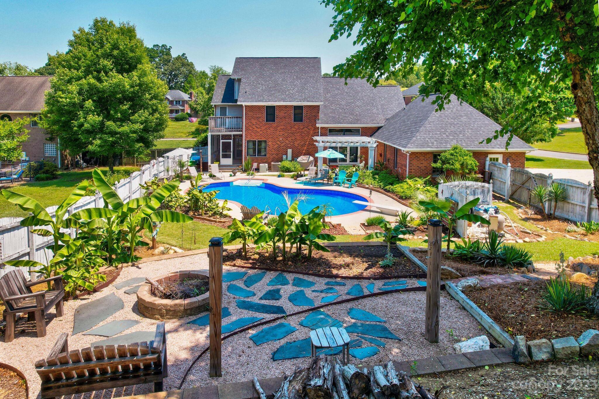 Hunters Glen - Residential