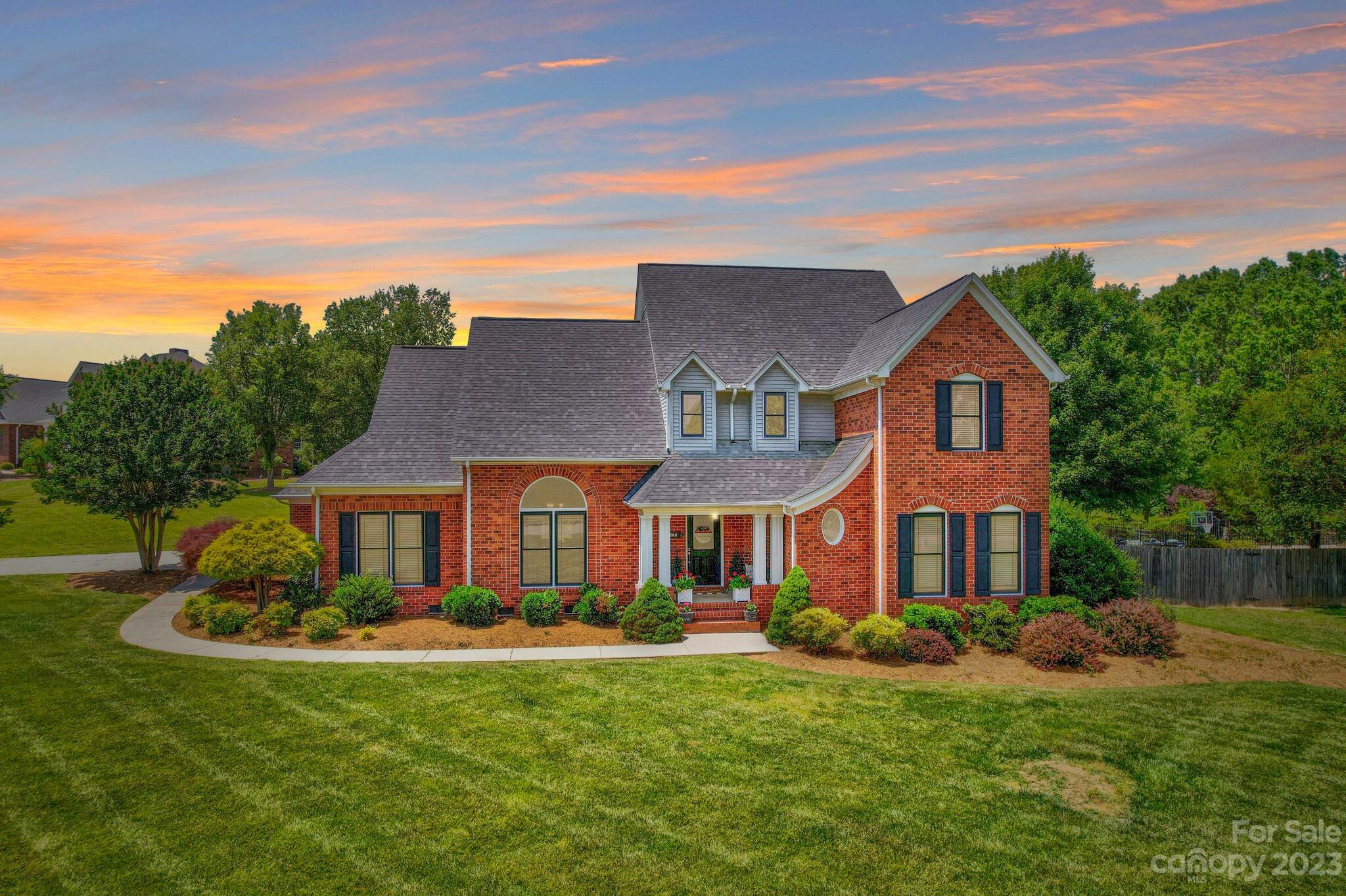 Hunters Glen - Residential